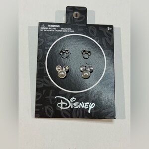 Disney Mouse earrings. NWT